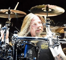 Ο Chris Adler μιλάει για την αποχώρηση του από τους Lamb Οf God 