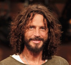 "Like Α Stone": Στη δημοσιότητα όλες οι λεπτομέρειες της ταινίας για τον Chris Cornell 