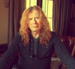 Ο Dave Mustaine ενημερώνει για την πορεία της θεραπείας του 