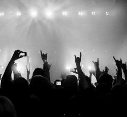 Έρευνα: Το black και το death metal αυξάνουν την παραγωγικότητα