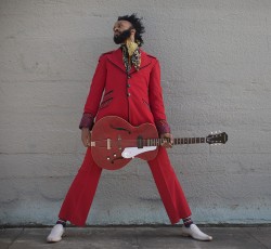 O Fantastic Negrito για πρώτη φορά στην Ελλάδα 