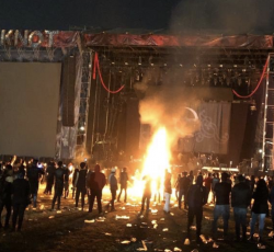 Χάος στο Knotfest Mexico 2019: Ο εξοπλισμός κάηκε κατά την διάρκεια σοβαρών επεισοδίων 