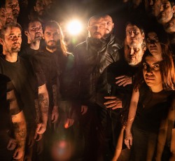 Πρώτη μετάδοση: Ολόκληρος ο νέος δίσκος των Labirinto 