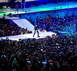 Οι Metallica διασκευάζουν Stone Roses