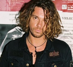 H ζωή του Michael Hutchence των INXS σε ντοκιμαντέρ 
