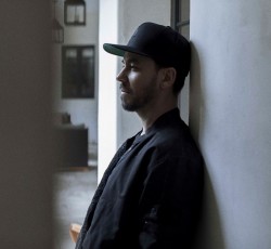 Mike Shinoda: «Ο νέος τραγουδιστής των Linkin Park θα προκύψει με έναν φυσικό τρόπο...»