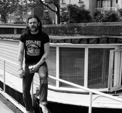 Οι Motorhead ανακοινώνουν τις επανεκδόσεις των "Overkill" και "Bomber"