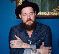 Ο Nathaniel Rateliff επιστρέφει στις …σόλο ρίζες του