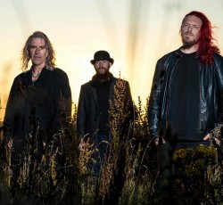 Νέο video από τους New Model Army 