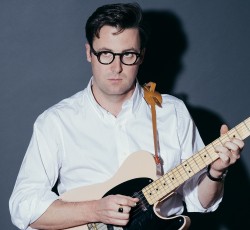 Ο Nick Waterhouse επιστρέφει για δύο συναυλίες στην Ελλάδα 