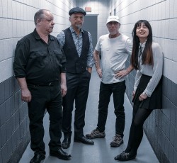 Δεύτερο single από τους Pixies 