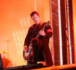 On stage... φιλί των Rammstein ενάντια στους αντι-LGBTQ νόμους της Ρωσίας