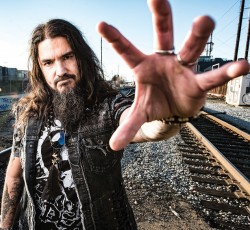 Ο Robb Flynn διασκευάζει Audioslave προς τιμήν του Chris Cornell