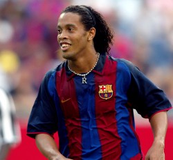 Ροναλντίνιο: Η καλλιτεχνική πλευρά του θρύλου της Βραζιλίας 