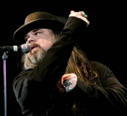 «Έφυγε» ο τραγουδιστής των Brad, Shawn Smith 