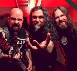 Το AthensRocks για την αλλαγή χώρου της συναυλίας των Slayer
