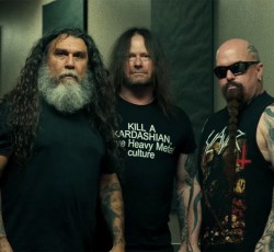 "The Repentless Killogy": Οι Slayer κυκλοφορούν φιλμ και live άλμπουμ