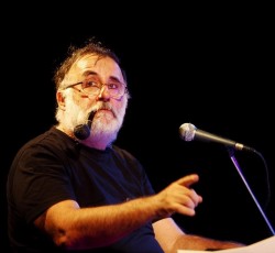 «Έφυγε» ο Θάνος Μικρούτσικος 