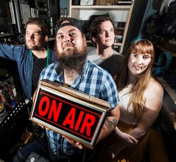 Πρώτη μετάδοση: Νέο τραγούδι από τους The Shabs 