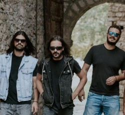 "Father Sun": Οι Villagers Οf Ioannina City επιστρέφουν με νέο κομμάτι