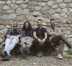 Ακούστε ολόκληρο το νέο άλμπουμ των Villagers Of Ioannina City
