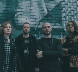 "Colours In The Sun": Νέο άλμπουμ από τους Voyager