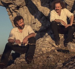 Οι Xylouris White επιστρέφουν με το "Tree Song"