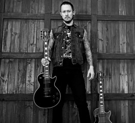 O Matt Heafy των Trivium διασκευάζει το "Crazy Train"
