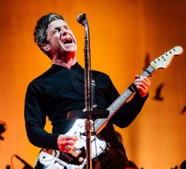 O Noel Gallagher μαζεύει υπογραφές για… διάλυση των Foo Fighters