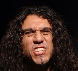 "Last Christmas" - "Angel Of Death": Ακούστε το απόλυτο mashup των ημερών