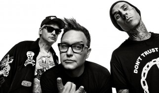 Οι Blink-182 «ρίχνουν τις ευθύνες στην νιότη τους»