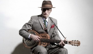 O πολυτάλαντος bluesman Bror Gunnar Jansson στην Αθήνα