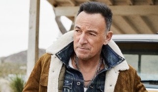 Νέος δίσκος από το «αφεντικό»