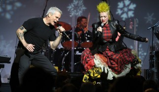 Henry Rollins και Cyndi Lauper αναπολούν τους Black Flag