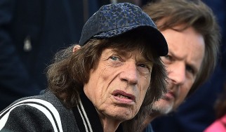 Οι Rolling Stones αναβάλλουν την περιοδεία τους για λόγους υγείας