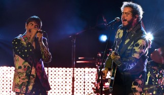 O Post Malone και οι Red Hot Chili Peppers στη σκηνή των Grammy 2019