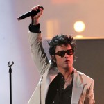 Ο Billie Joe Armstrong διασκευάζει Kim Wilde