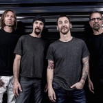 Οι Godsmack συνοδεύουν 400 μαθητές σε μια... αξέχαστη διαδρομή