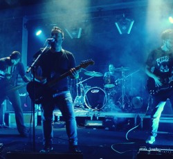 Ακούστε το νέο κομμάτι των 10 Code 