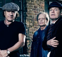 Ανακοινώσεις ετοιμάζουν οι AC/DC 