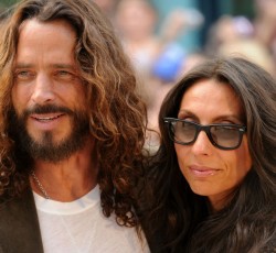 Ο Chris Cornell διασκευάζει John Lennon