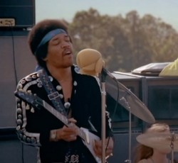 Jimi Hendrix: Ανακοινώθηκε η κυκλοφορία ντοκιμαντέρ και live δίσκου 