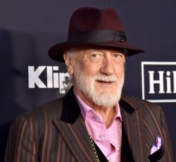 O Mick Fleetwood αναβιώνει στο TikTok το περίφημο "Dreams" video που έγινε viral 