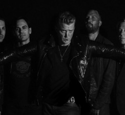 Οι Queens Of The Stone Age ανακοινώνουν τις πρώτες τους συναυλίες σε τρία χρόνια 