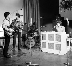 «Έφυγε» ο διάσημος Ουαλός μουσικός Spencer Davis 