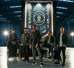 "Sleeps Society": Oι While She Sleeps αποκαλύπτουν μια διαφορετική πρωτοβουλία 