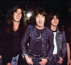 Μέλη των Guns N’ Roses, Alice In Chains, Anthrax, Lamb Of God κ.α. τιμούν τα 40 χρόνια του "Back In Black"