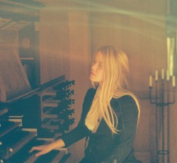 H Anna Von Hausswolff ανακοινώνει τον νέο της δίσκο