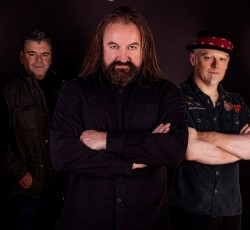 O Damian Wilson νέος τραγουδιστής των Arena 