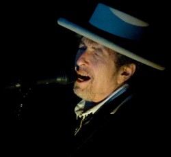 "Rough Αnd Rowdy Ways": O Bob Dylan επιστρέφει με νέο άλμπουμ 